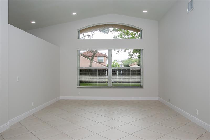 Image 8 of 18 For 13306 16th St