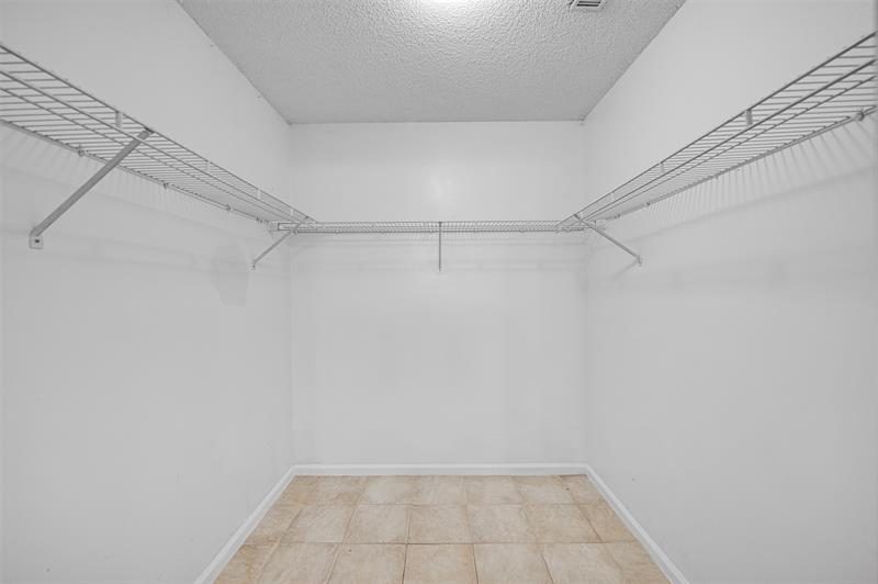 Image 14 of 24 For 1410 Congressional Way  1410