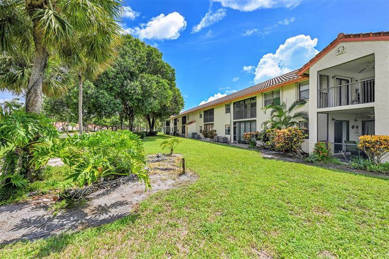 Image 21 of 24 For 1410 Congressional Way  1410