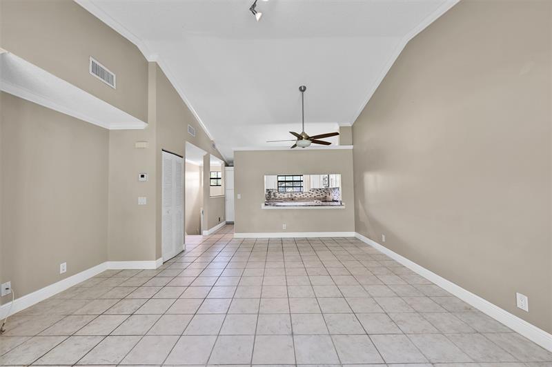 Image 7 of 24 For 1410 Congressional Way  1410