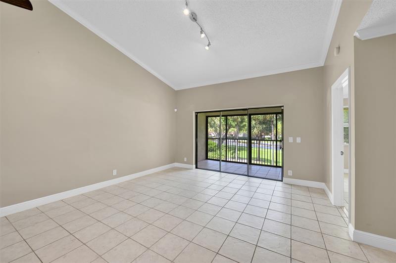 Image 8 of 24 For 1410 Congressional Way  1410