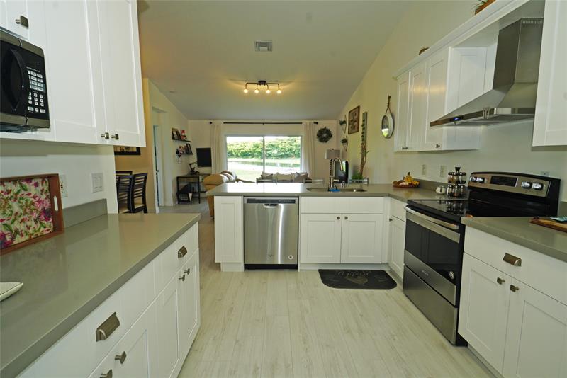 Image 11 of 42 For 1690 Zenith Way