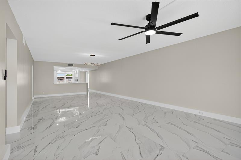 Image 18 of 83 For 3303 Aruba Way  O4
