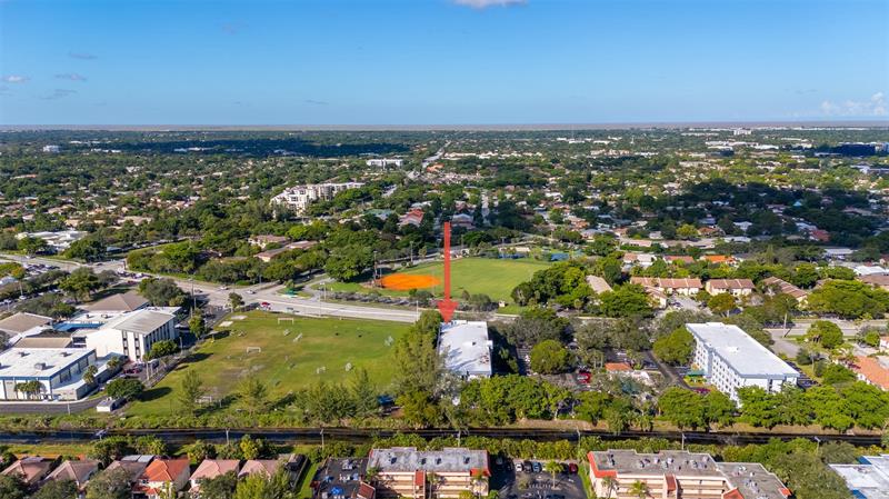 Image 15 of 18 For 2401 Riverside Dr  518b