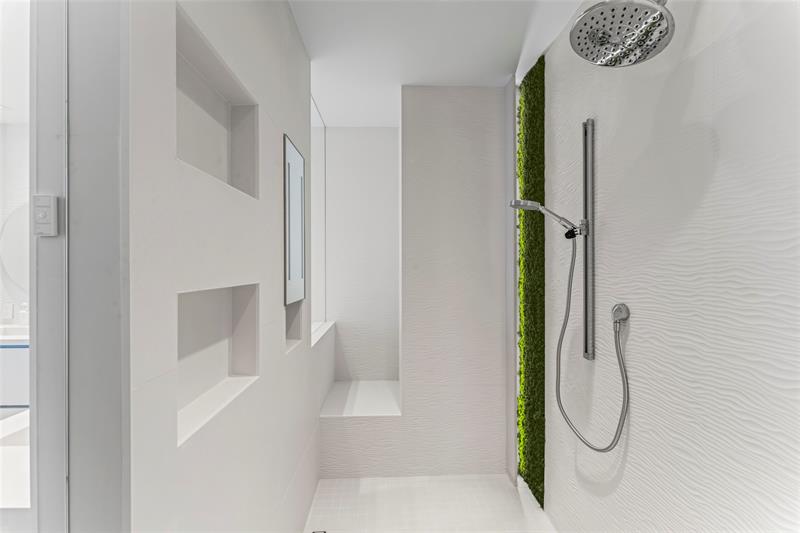 Image 50 of 86 For 5959 Collins Ave  1203