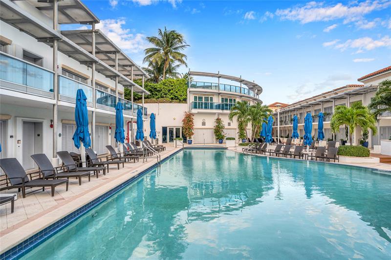 Image 64 of 86 For 5959 Collins Ave  1203