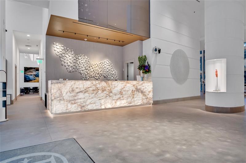 Image 68 of 86 For 5959 Collins Ave  1203