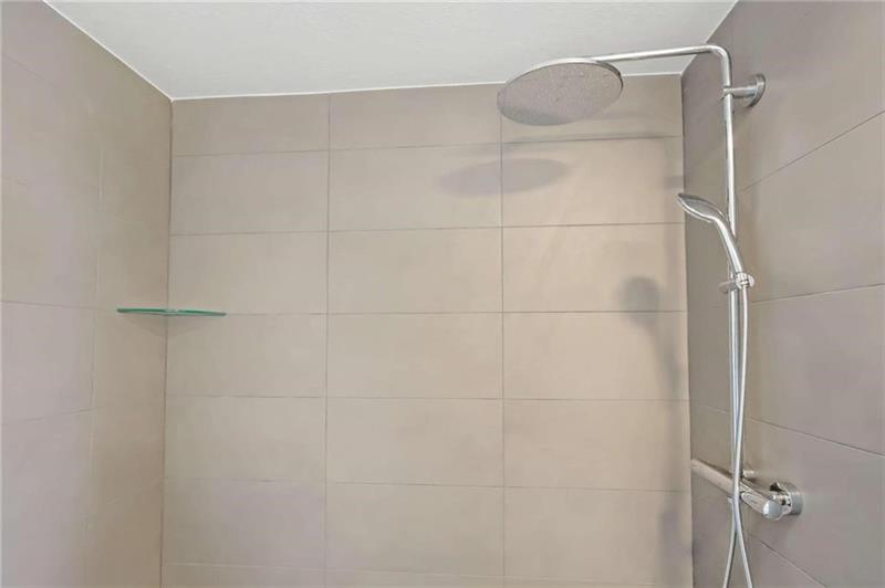 Image 23 of 33 For 9185 Us Highway 1