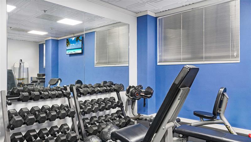 Image 29 of 39 For 4040 Galt Ocean Dr  224