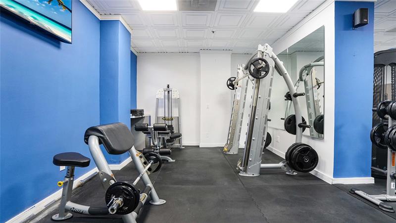 Image 30 of 39 For 4040 Galt Ocean Dr  224