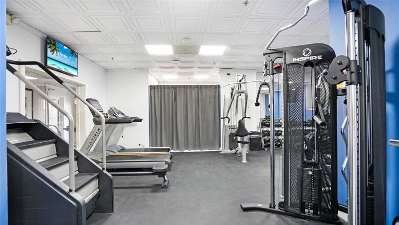 Image 31 of 39 For 4040 Galt Ocean Dr  224