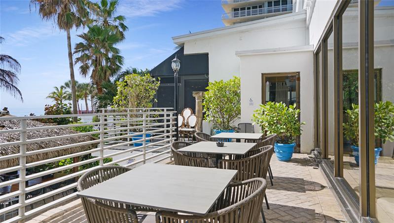 Image 33 of 39 For 4040 Galt Ocean Dr  224