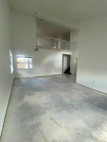 Image 8 of 51 For 5401 188th St