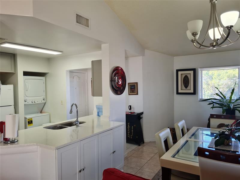 Image 11 of 38 For 3421 44th St  203