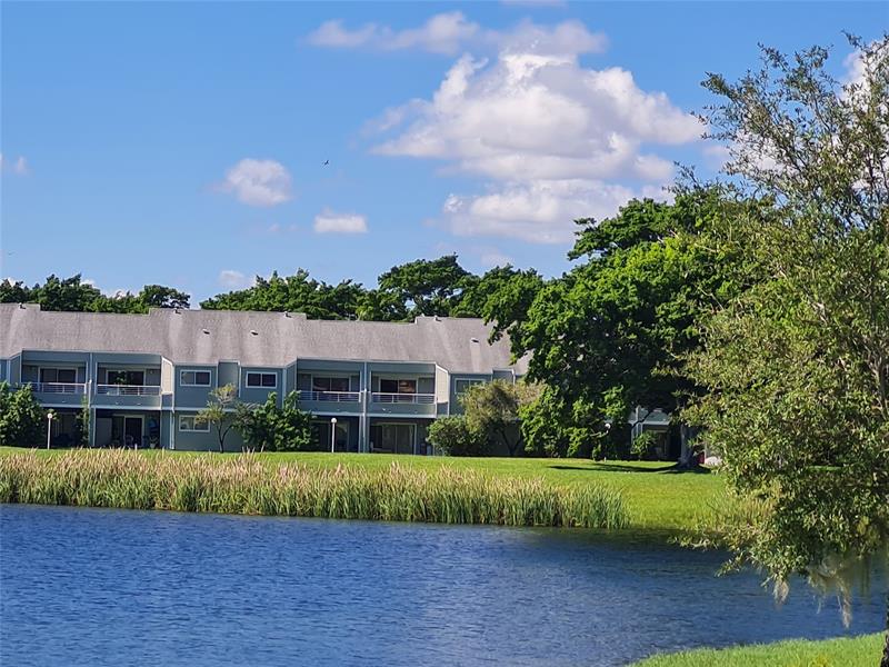 Image 37 of 38 For 3421 44th St  203