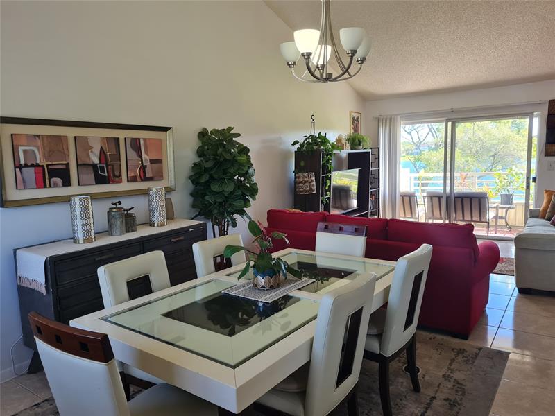 Image 5 of 38 For 3421 44th St  203