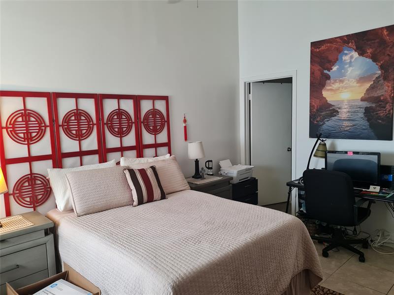 Image 8 of 38 For 3421 44th St  203