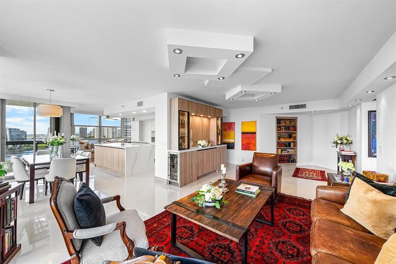 Image 18 of 27 For 3500 Mystic Pointe Dr  1808