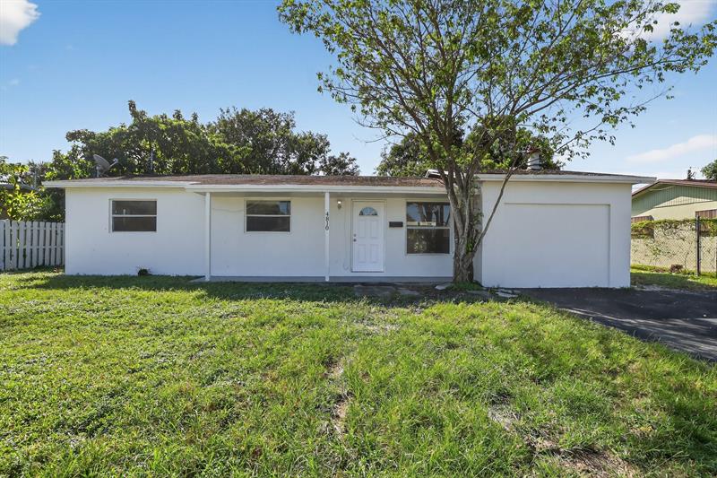 Details for 4810 19th St, Lauderhill, FL 33313