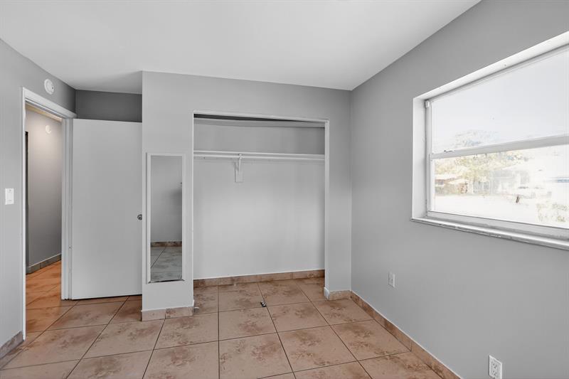 Image 12 of 16 For 4810 19th St