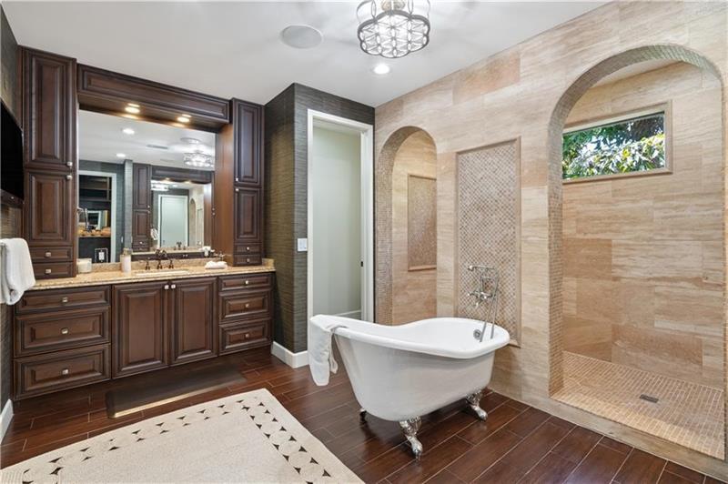 Image 21 of 33 For 1312 2nd Ct  