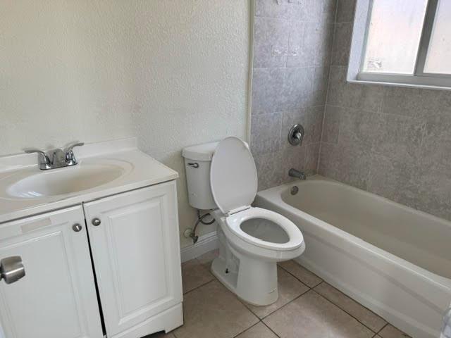 Image 12 of 17 For 818 Avenue U