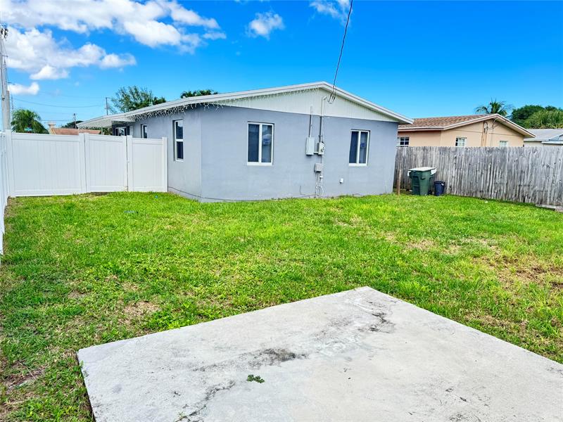 Image 5 of 17 For 818 Avenue U