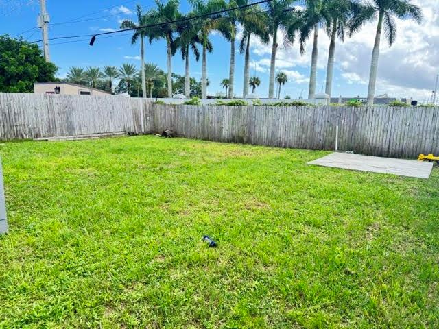 Image 6 of 17 For 818 Avenue U