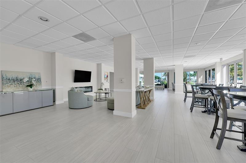 Image 36 of 47 For 405 Ocean Boulevard  306