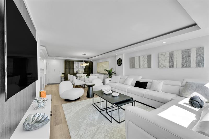 Image 8 of 47 For 405 Ocean Boulevard  306