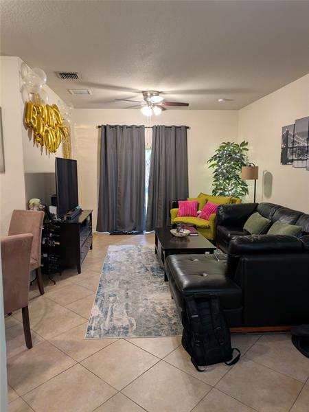 Image 2 of 12 For 9073 Plymouth Pl