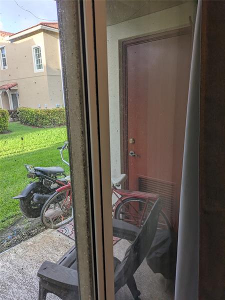 Image 3 of 12 For 9073 Plymouth Pl