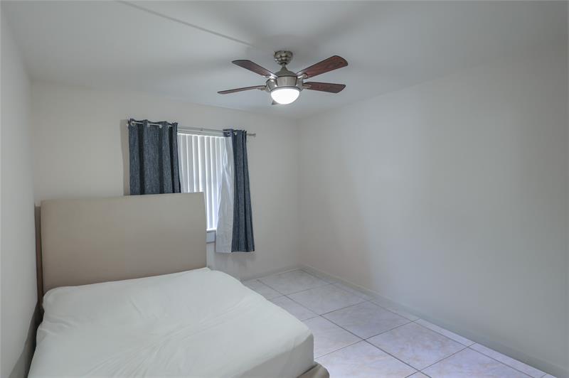 Image 12 of 25 For 8725 Shadow Wood Blvd  312