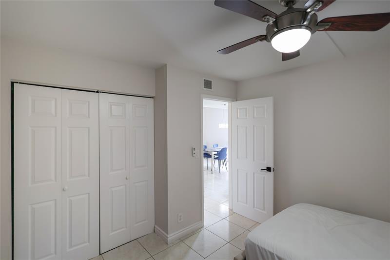 Image 13 of 25 For 8725 Shadow Wood Blvd  312