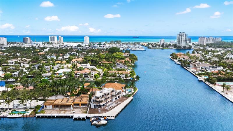 Image 16 of 27 For 851 Flamingo Dr