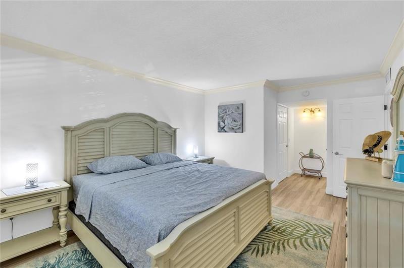 Image 15 of 28 For 3150 48th Ct  204