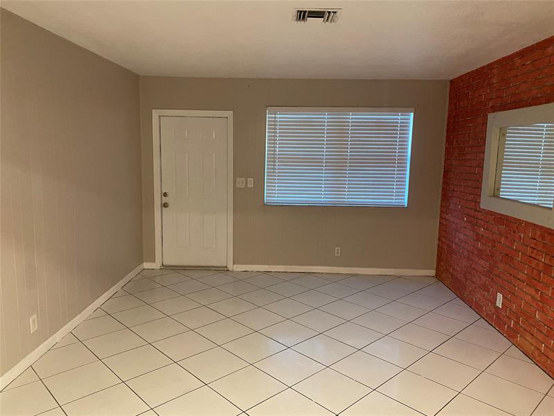 Image 12 of 27 For 6152 2nd St  