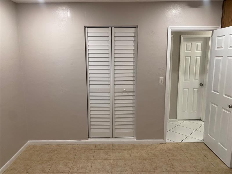 Image 18 of 27 For 6152 2nd St  