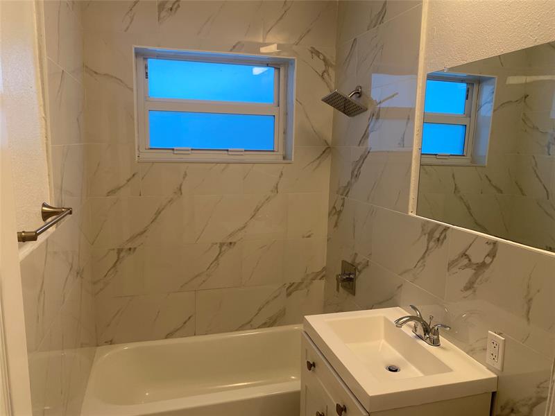 Image 21 of 27 For 6152 2nd St  