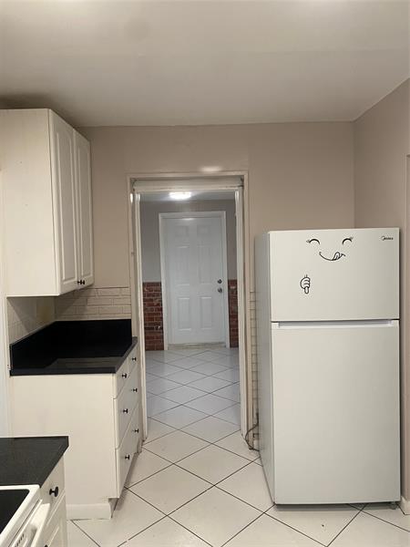 Image 5 of 27 For 6152 2nd St  