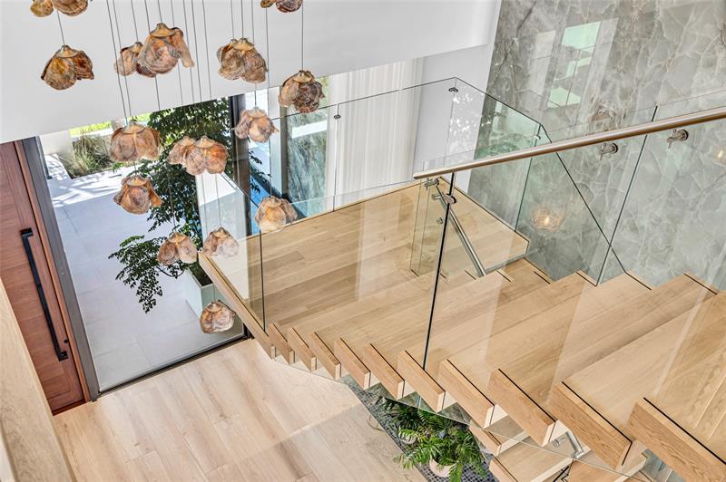 Image 29 of 69 For 408 Coral Way