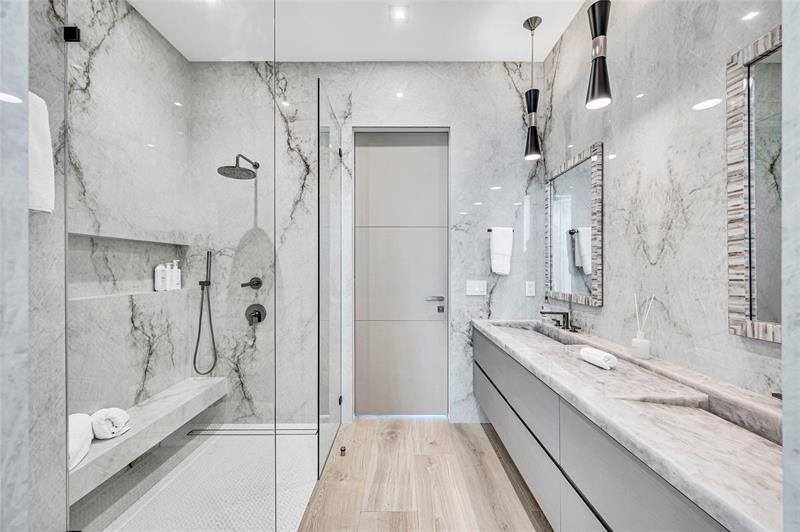 Image 54 of 69 For 408 Coral Way