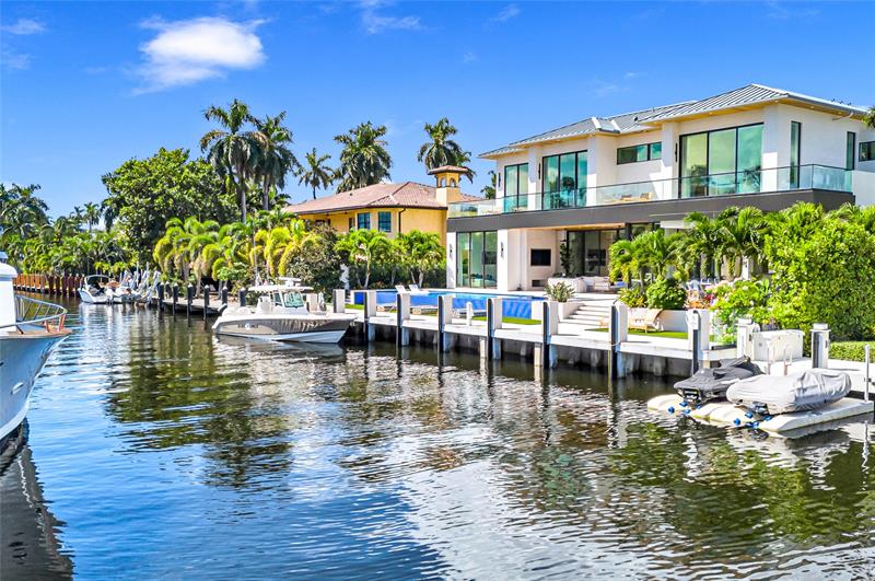 Image 65 of 69 For 408 Coral Way