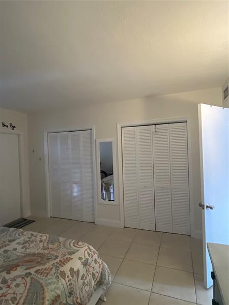 Image 13 of 14 For 2100 Diana Dr  206