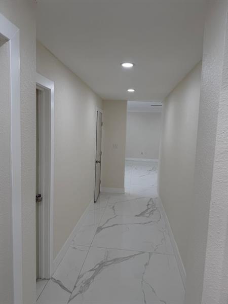 Image 20 of 27 For 6410 Miami Ct