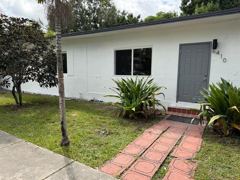 Image 3 of 27 For 6410 Miami Ct
