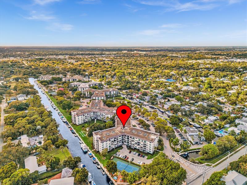 Image 3 of 71 For 900 River Reach Dr  525