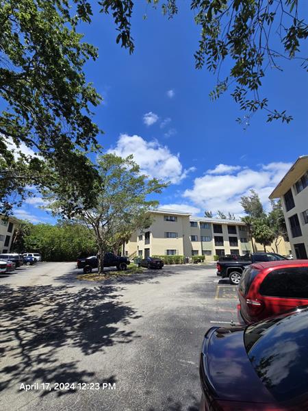 Image 7 of 21 For 2445 18th Ter  210