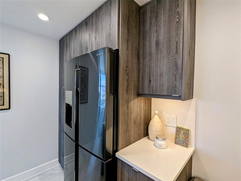 Image 13 of 24 For 888 Intracoastal Dr  10a