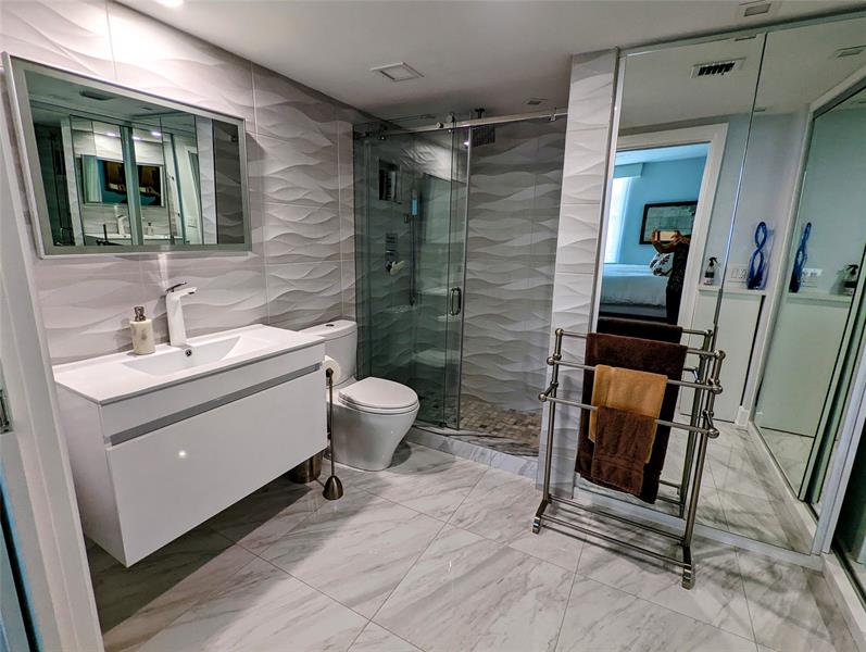 Image 17 of 24 For 888 Intracoastal Dr  10a